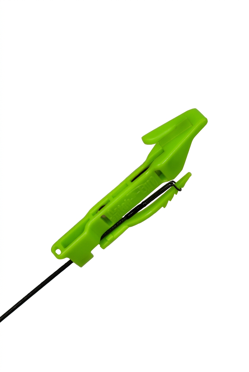 CatchALure Fly and Lure Retrieval Devices